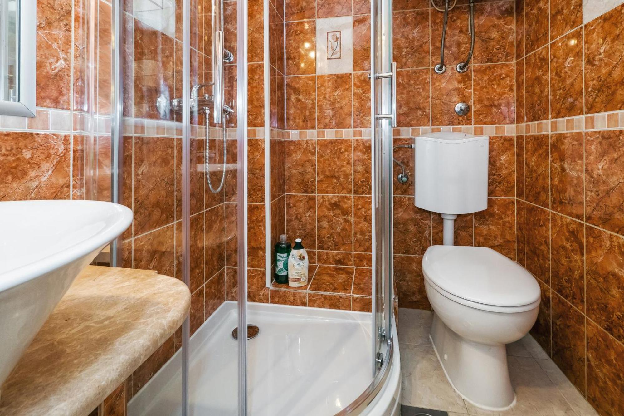 Relaxing 2Bd Apartment, Ground Floor - Walk To Old Town Split Extérieur photo