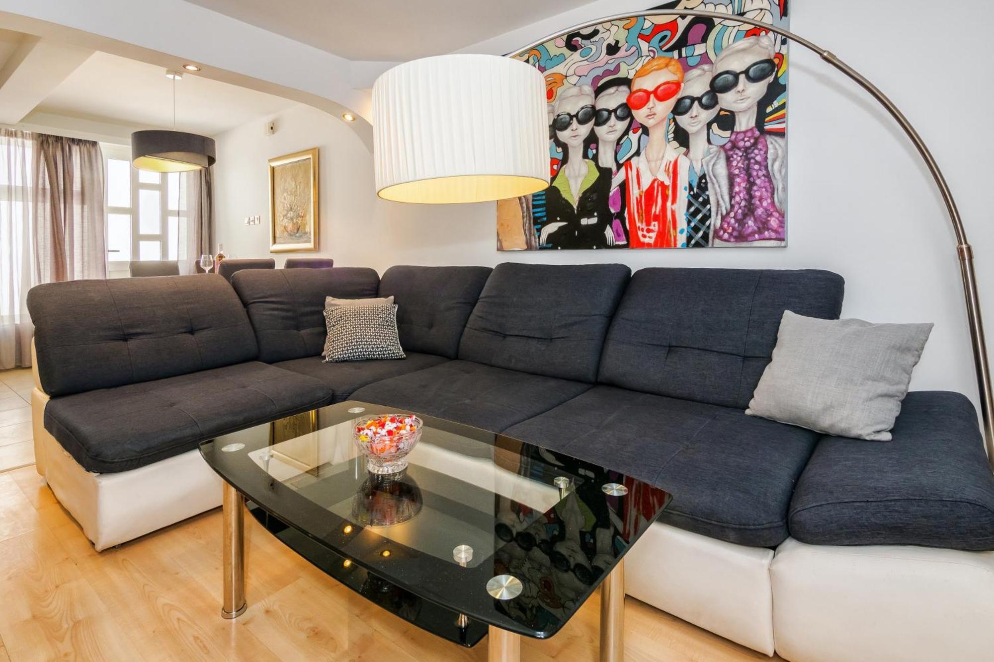 Relaxing 2Bd Apartment, Ground Floor - Walk To Old Town Split Extérieur photo
